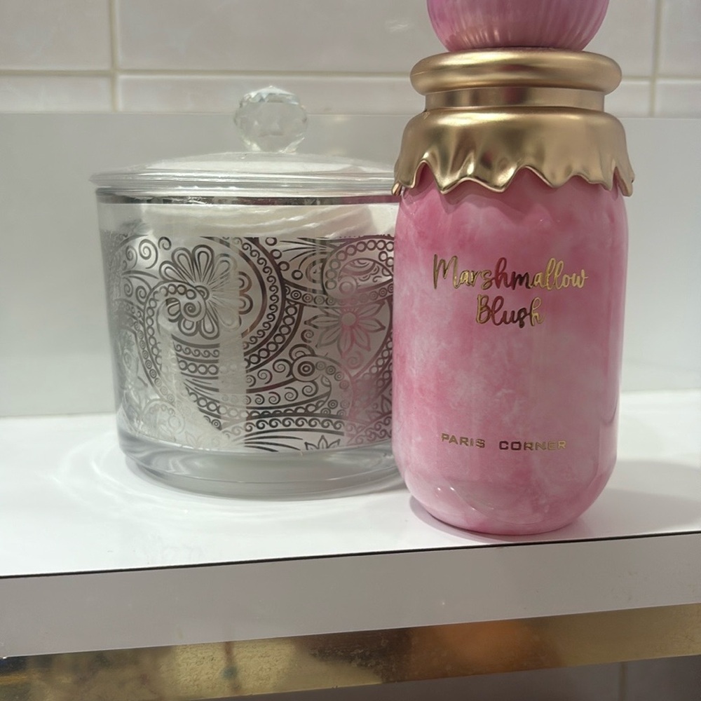 Marshmallow Blush Full Perfume Bootle
